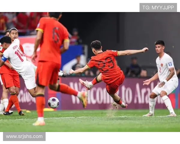 00-10年代足球明星回顾与分析：那些年我们追逐的绿茵传奇与辉煌瞬间